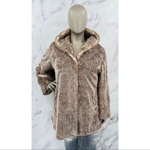Pamela McCoy Collection Faux Fur Winter Coat Jacket